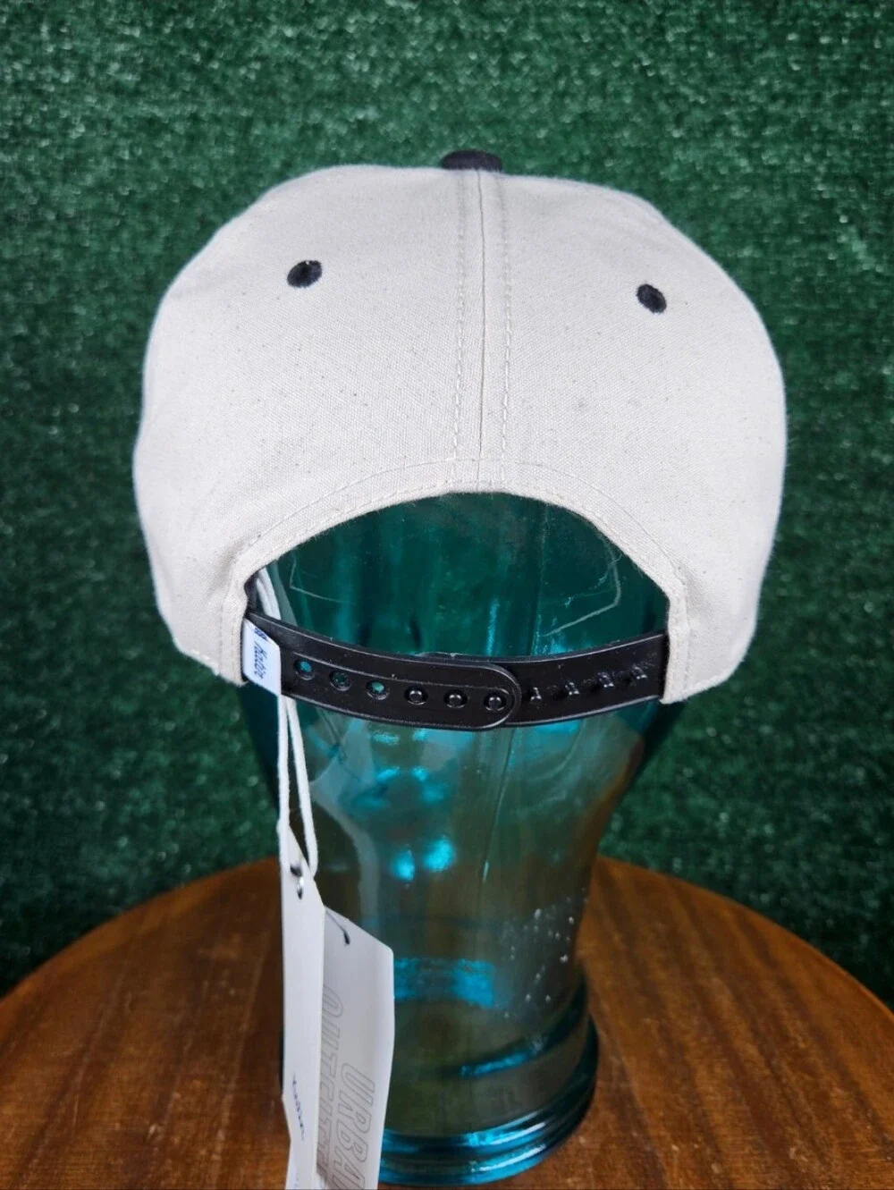 NWT Katin Two-Tone Canvas Snapback Hat / Size - OSFM / Ivory & Black